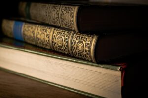 Von der Theorie zur Praxis: Praxisorientierte Ausbildung an Handelshochschulen